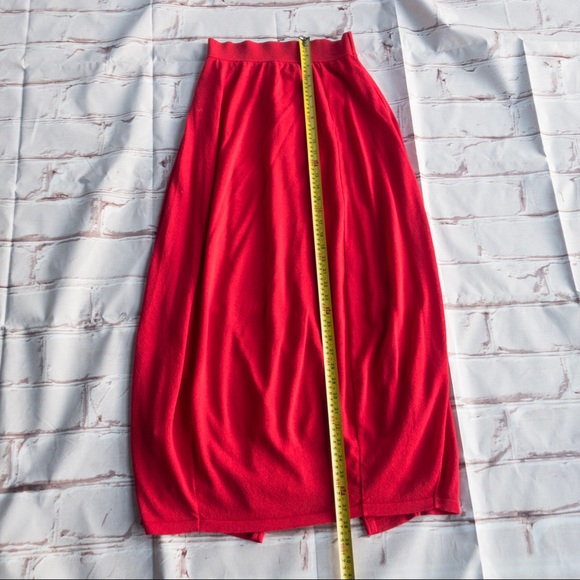 CREA CONCEPT from Paris Red Skirt Size Small - Picture 9 of 9